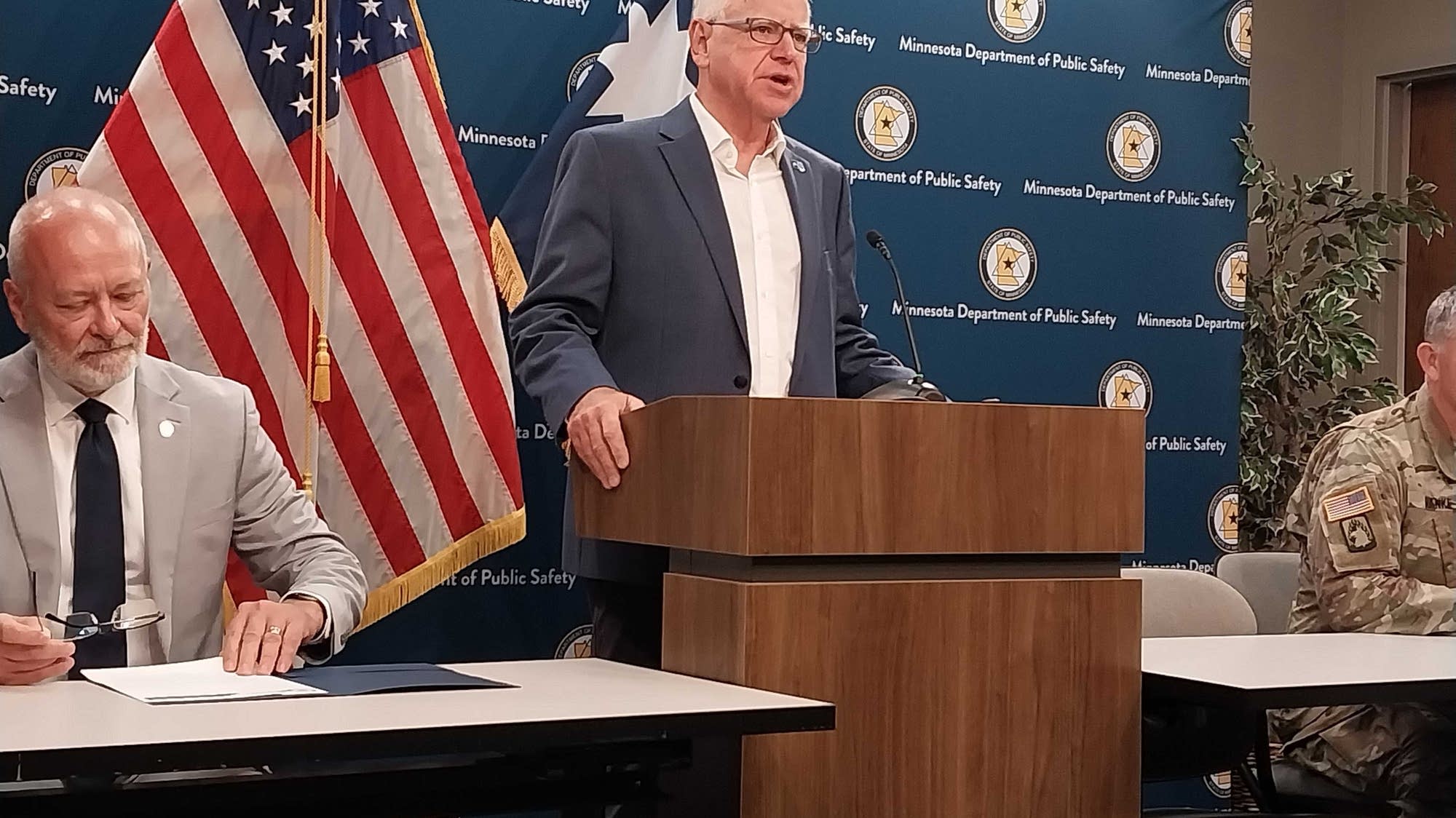 Walz: No need to extend peacetime emergency for Boundary Waters wildfires