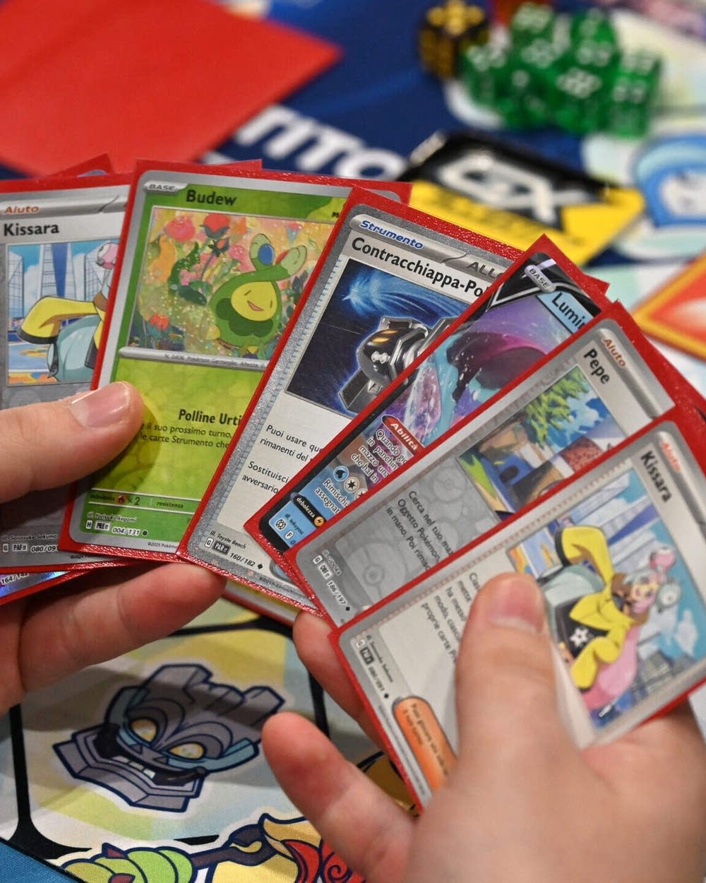 atsushi furusawa pokemon cards Poké Center - Bulk main image 0