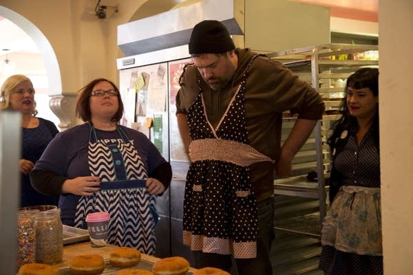 Glam Doll Morning Show 3