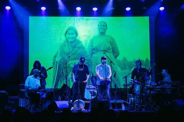 Art Hounds: Nov. 6 — It’s all about human connection