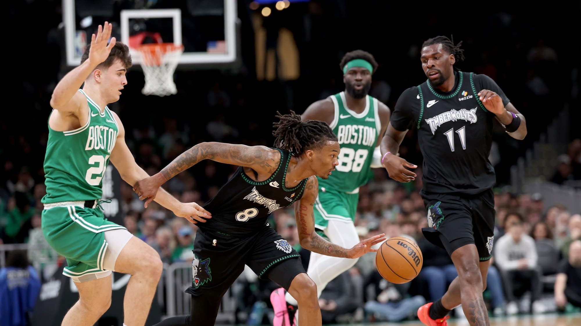 Minnesota Timberwolves beat the Boston Celtics 102-92