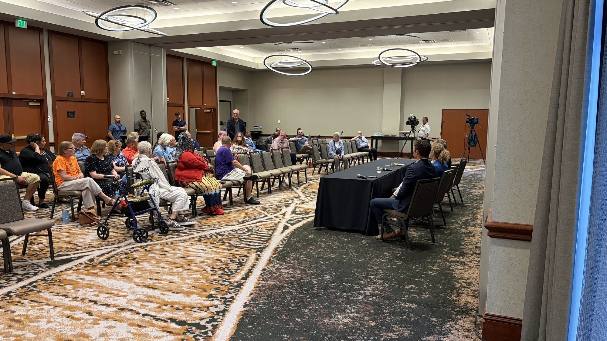 Minneapolis hosts listening sessions to hear what residents want in next police chief