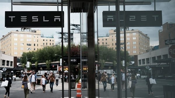 Tesla shareholders vote