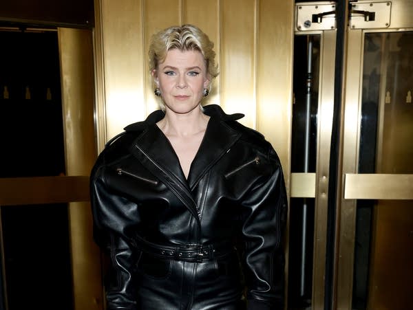 Robyn attends SNL50: The Anniversary Special on February 16, 2025, in New York City.