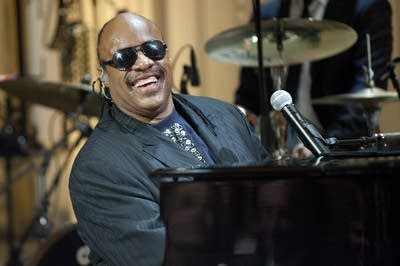 Music News Sept. 9: Stevie Wonder Announces Songs in the Key Of Life Anniversary Tour