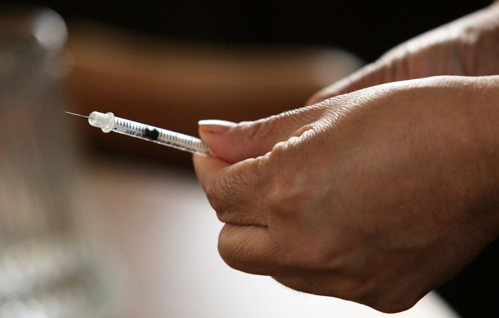 Injecting insulin