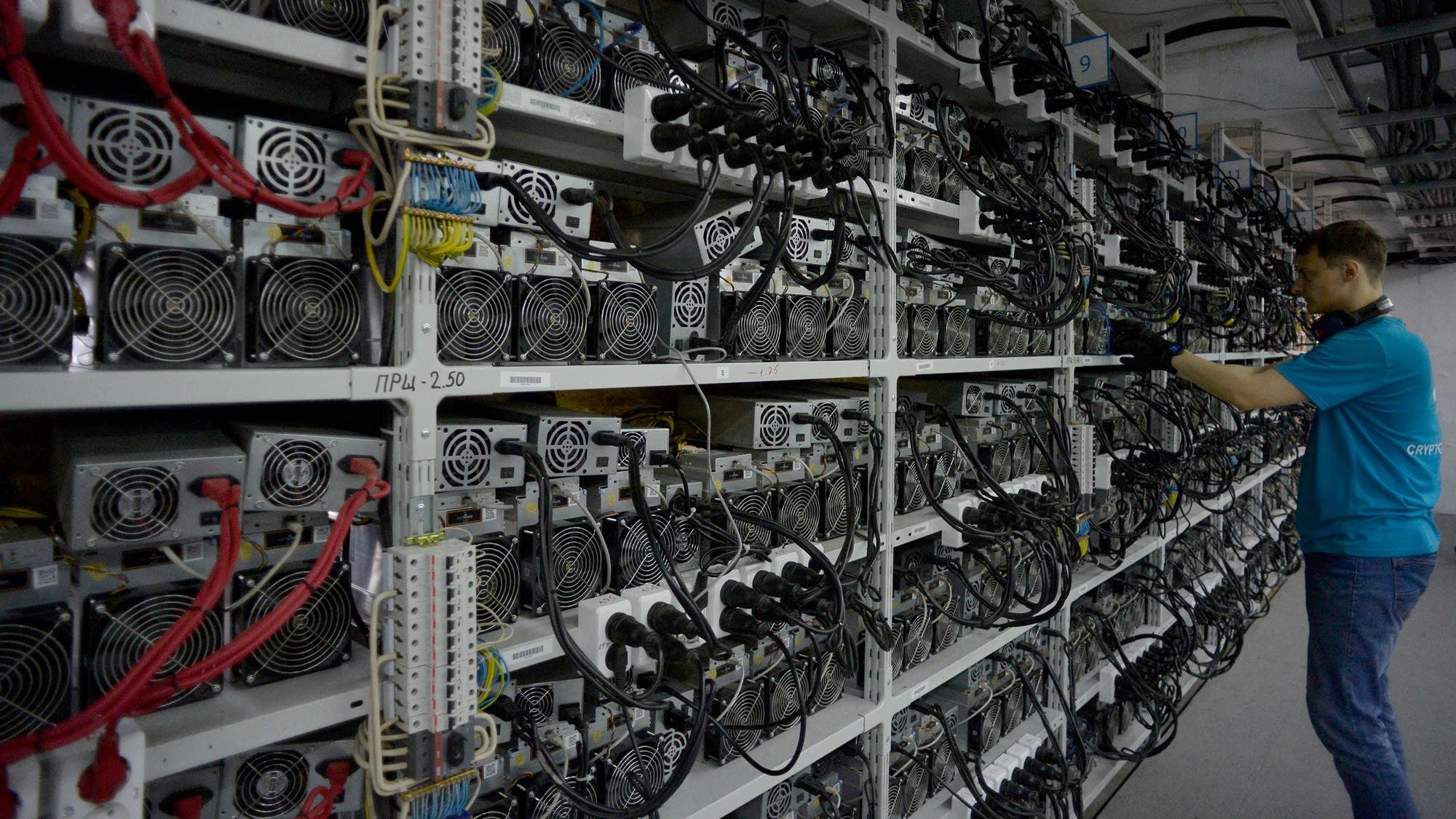 Ruble Strength, Sanctions Impede Russian Crypto Mining