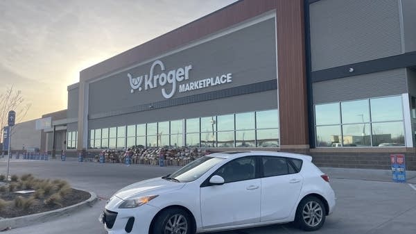 Kroger's new Fort Worth store on Bonds Ranch Road opened in late 2025. It's one of dozens of new supermarkets being built in North Texas. 