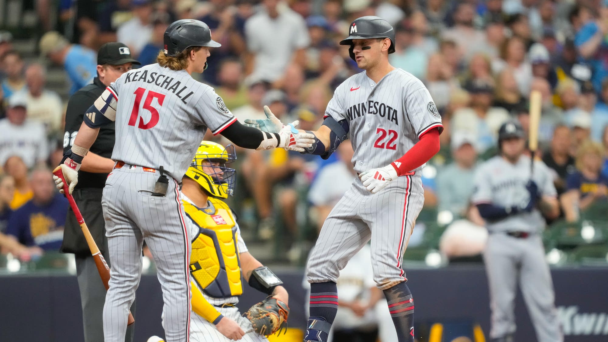 Jake Bauers' hitting and Luis Lara's fielding prove pivotal as Brewers beat Twins 4-3 in 10 innings
