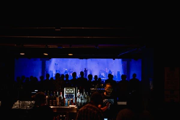 Minnesota's hotels, entertainment, restaurants seeing lower profits, new survey suggests