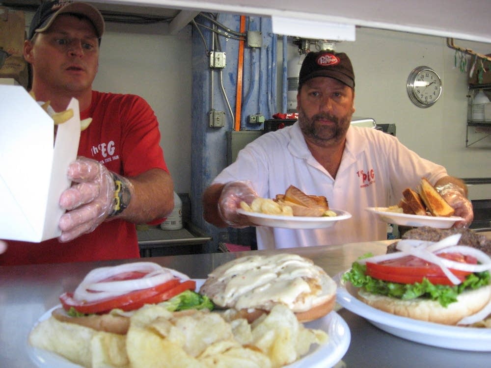 Serving an order