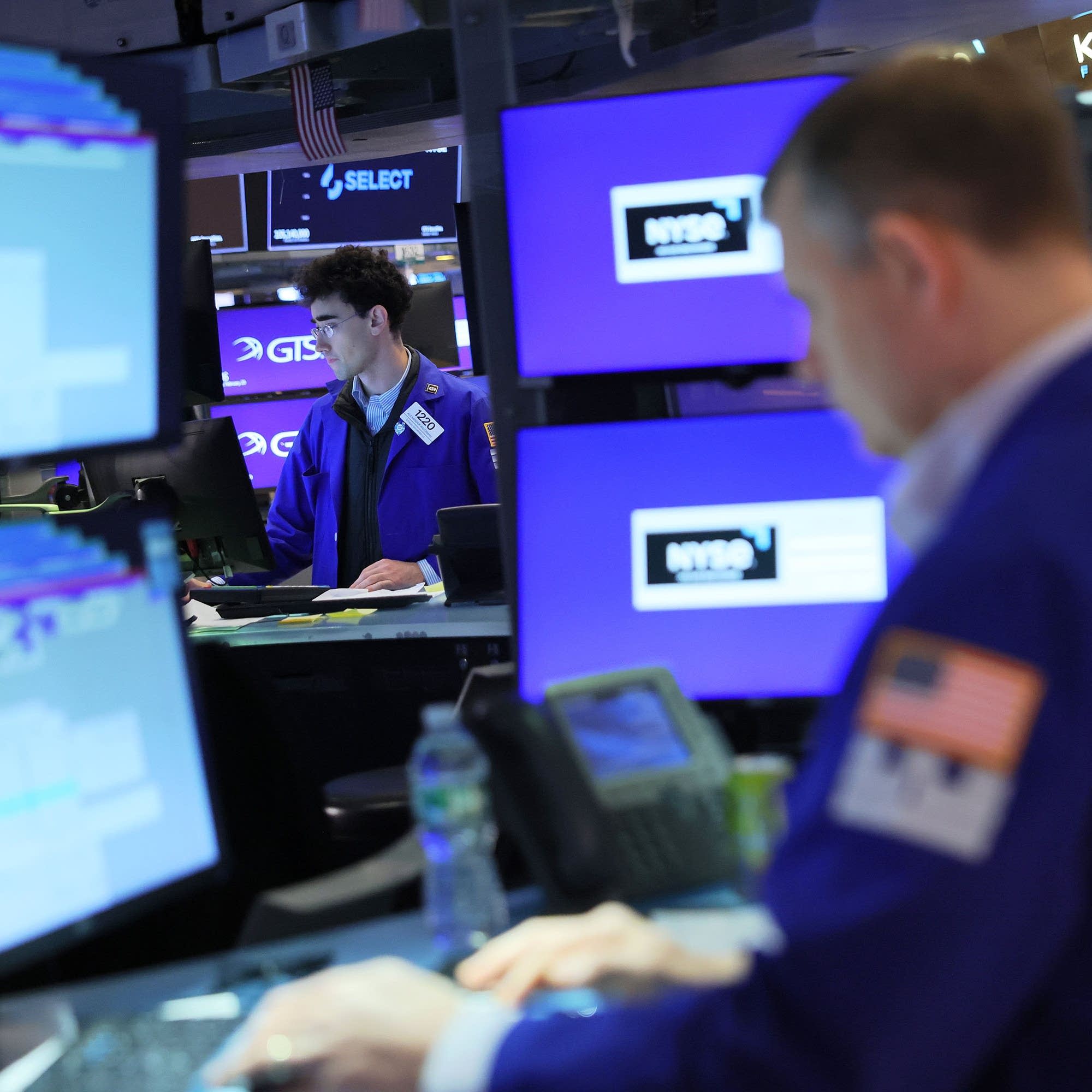 Do we need quarterly earnings reports?