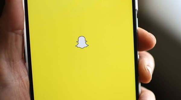 03/02/17: Will Snapchat be a good investment?