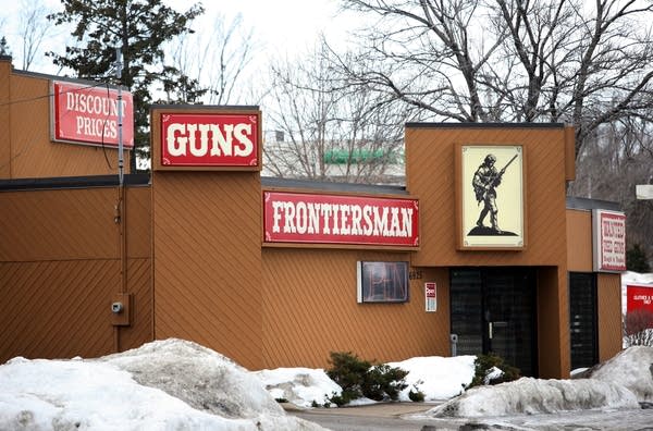 Frontiersman  gun shop