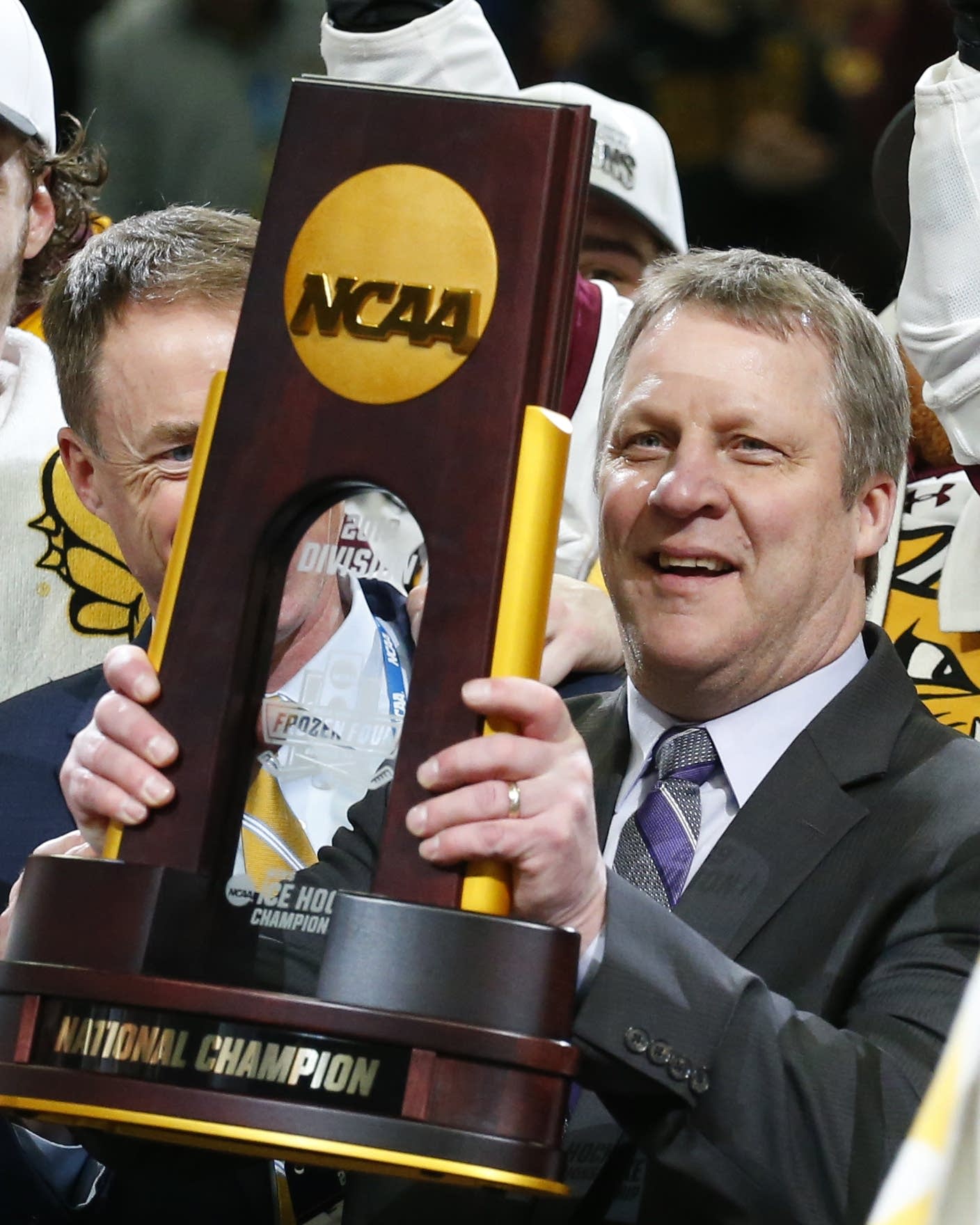 Minnesota Duluth men's hockey coach Scott Sandelin