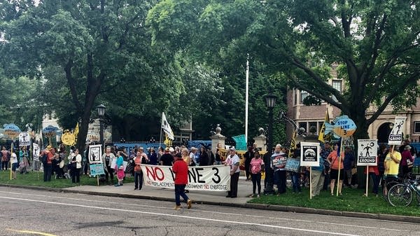 Protesters continue fight to stop Line 3 oil pipeline in Minnesota