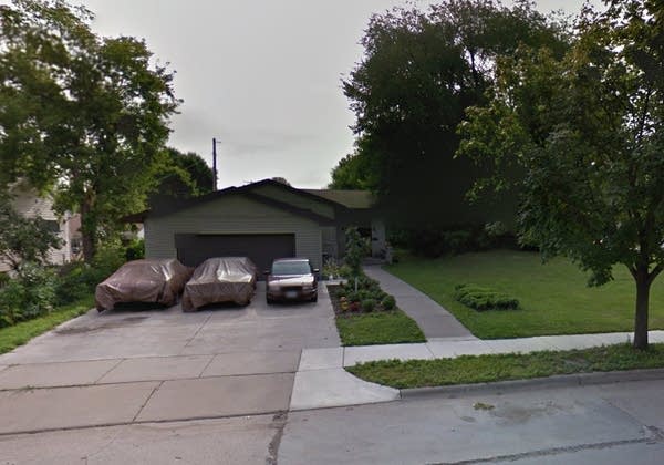 Cars parked in driveway are public safety hazard, MN court says