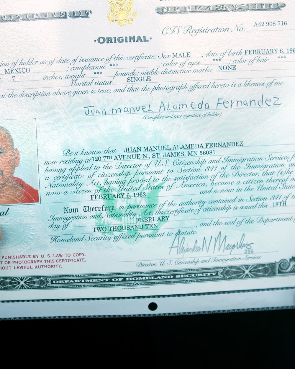 E Man S Fight For Citizenship
