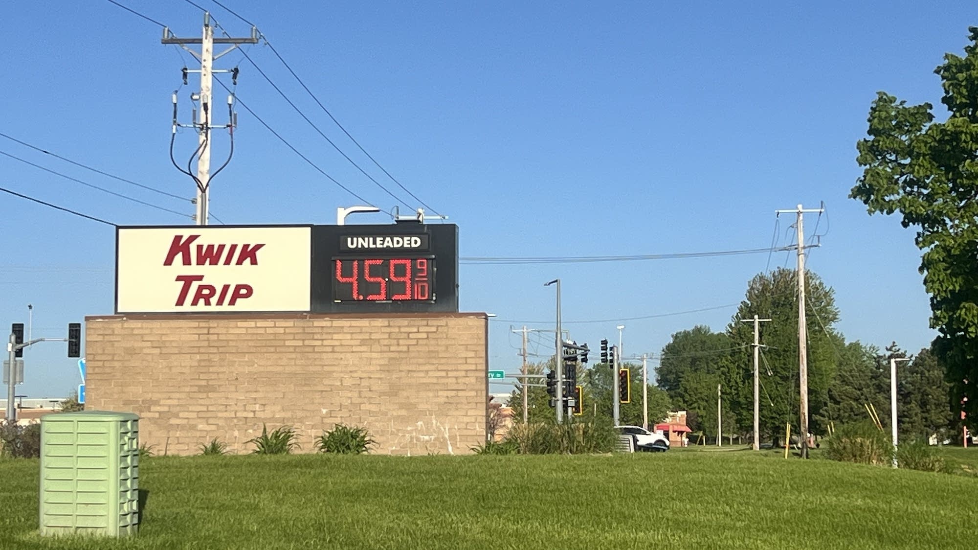 Minnesota rideshare drivers struggle amid high gas prices