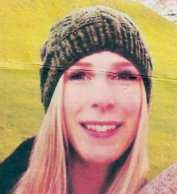 A woman’s death on London Bridge propels acts of kindness