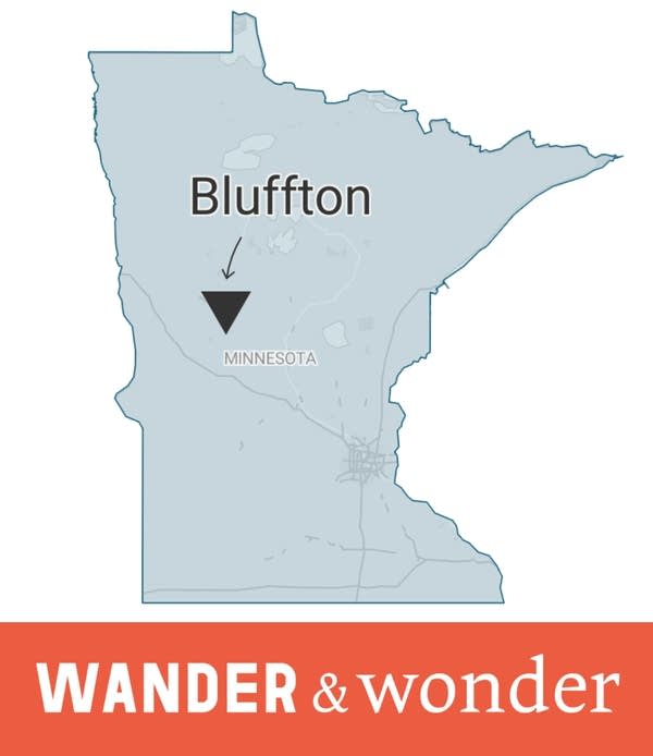 A locator map of Bluffton, Minnesota.
