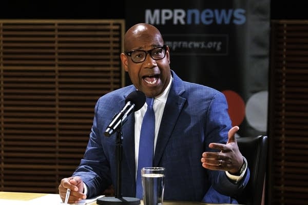 A Minneapolis mayoral candidate debate