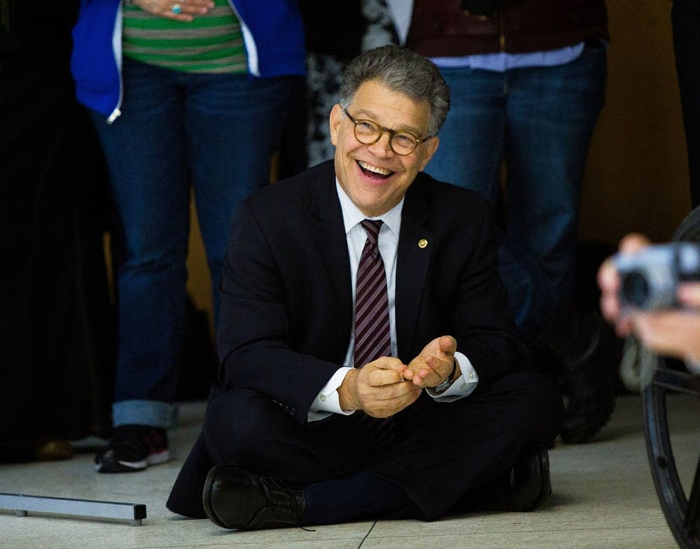 Franken shares a laugh