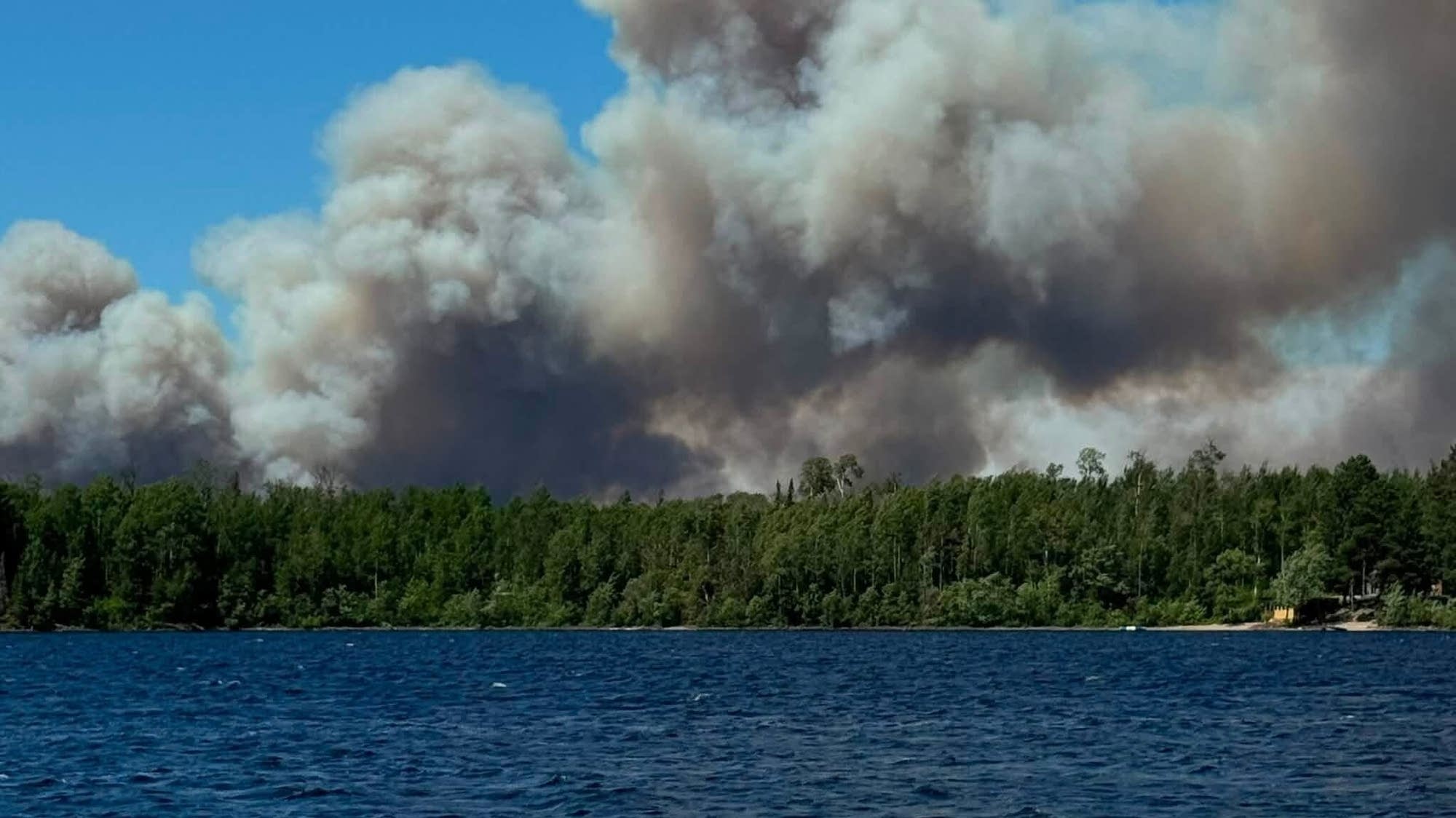 Minnesota Boundary Waters closing amid heat, wildfires