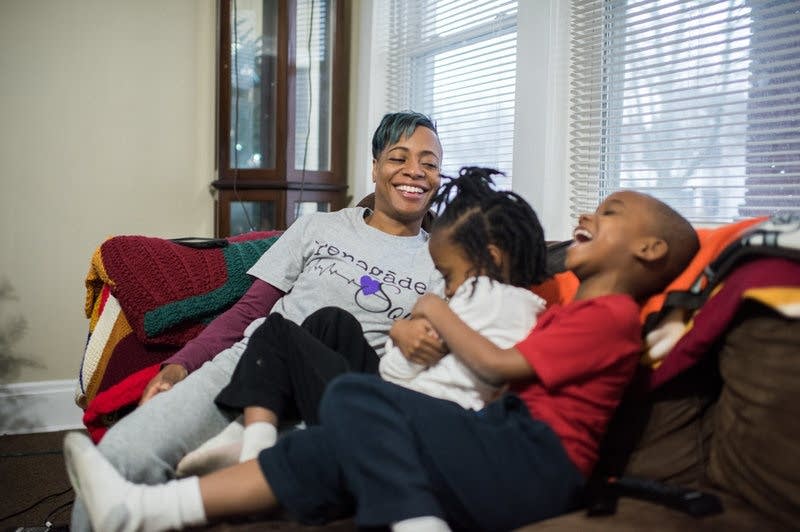 Samantha Pierce with her twins Camryn and Caedyn.