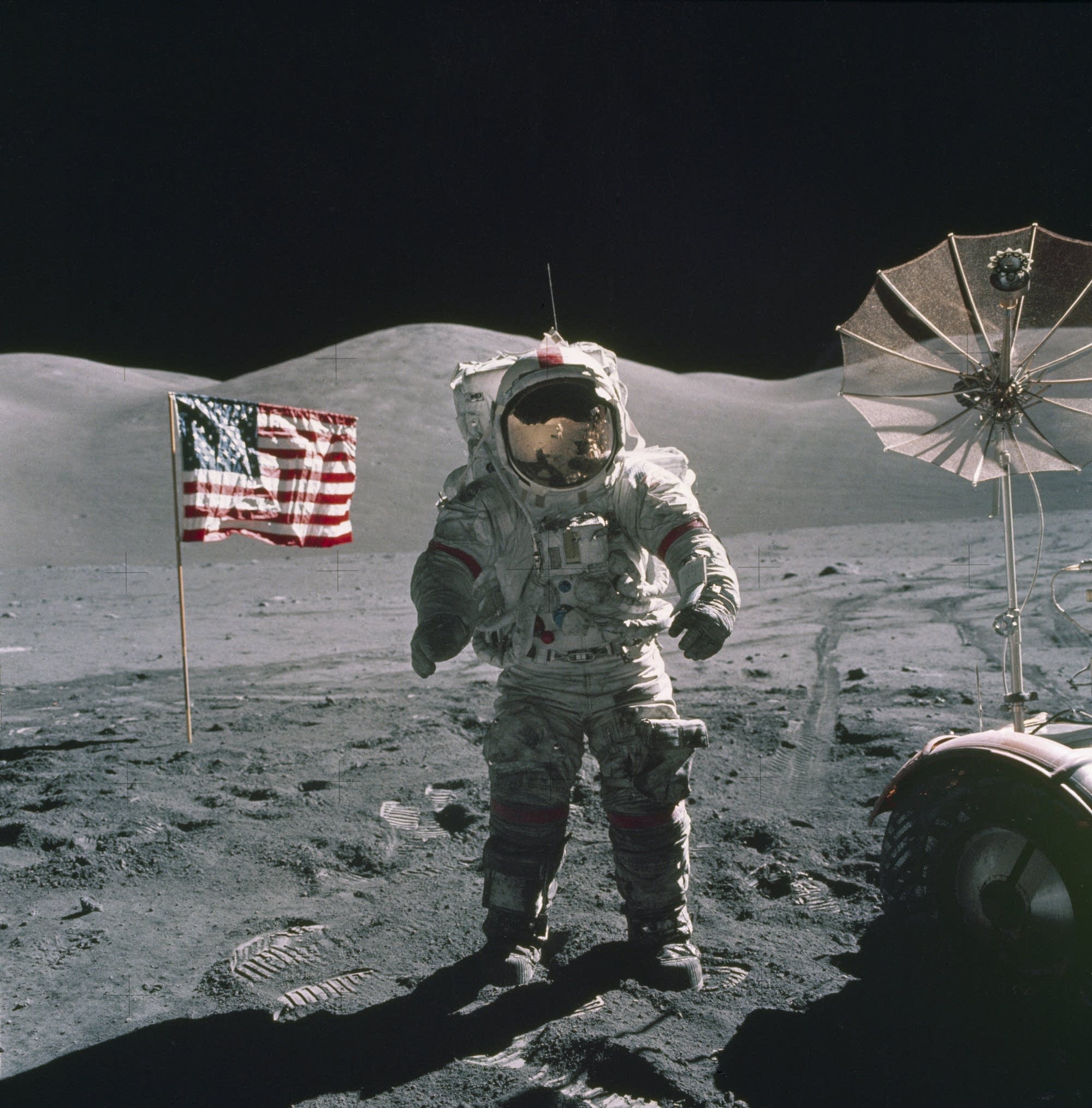 287c37-20170116-eugene-cernan-