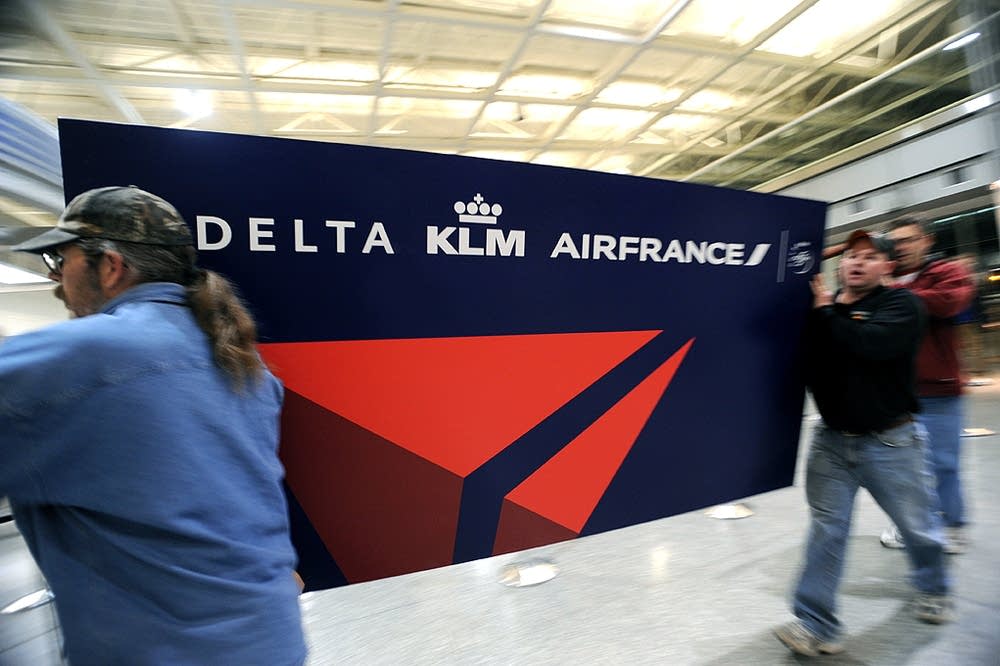 Delta arrives at MSP