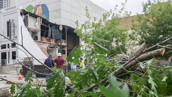 In Houston, storm damage recovery and insurance hurdles