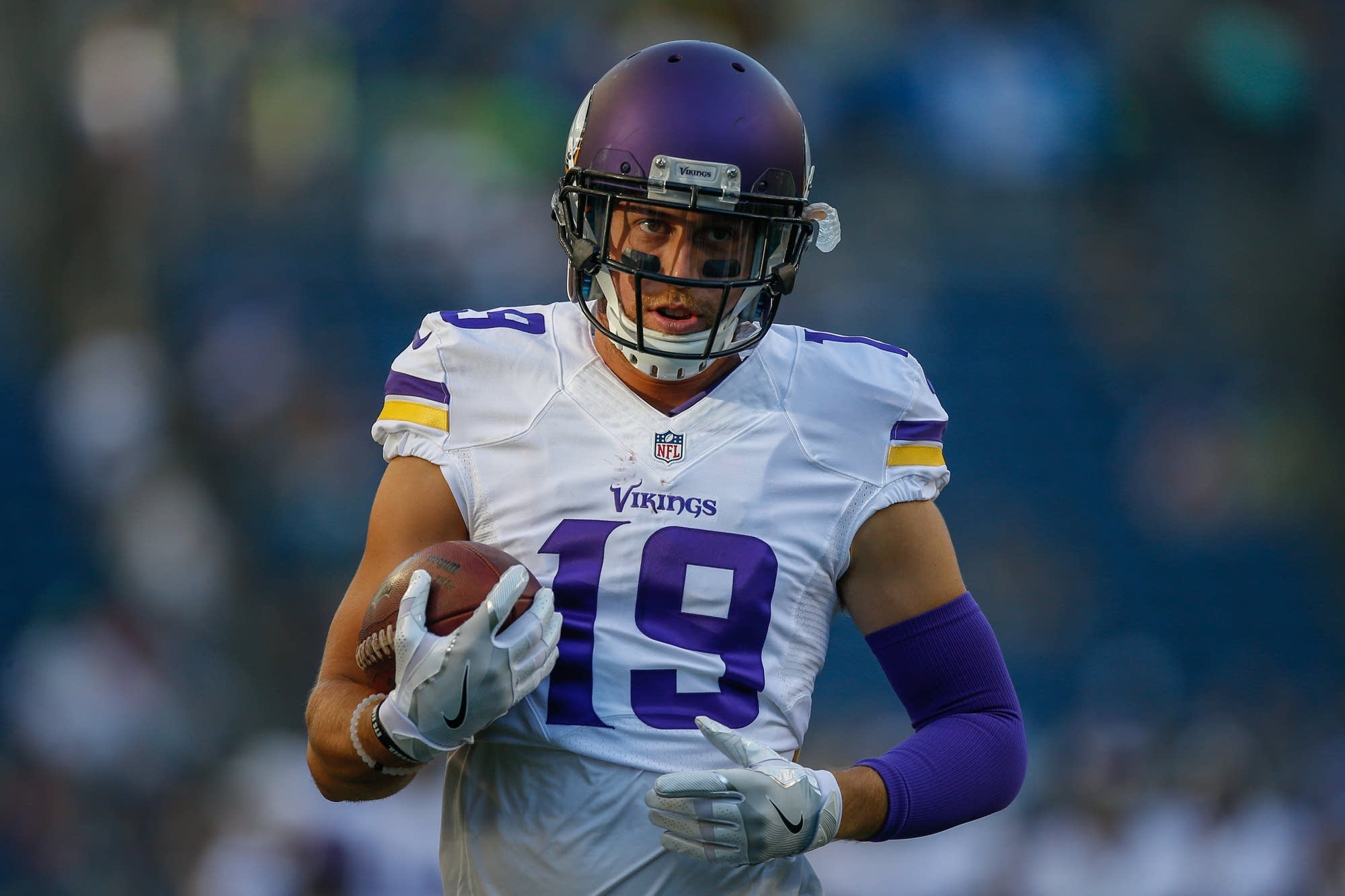 Adam Thielen returns to Vikings practice, Michael Floyd sidelined by illness Adam Thielen returns to Vikings practice, Michael Floyd sidelined by illness