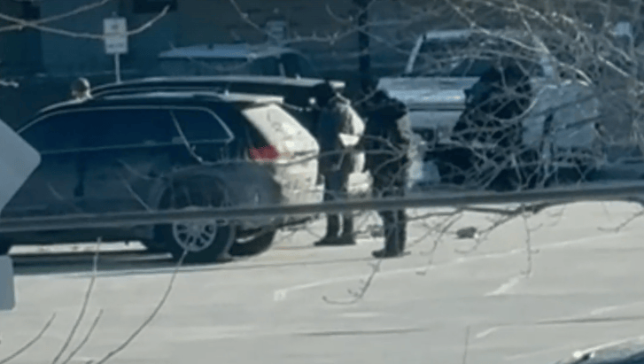 Minnesota DVS warns ICE agents they’re violating state law by switching license plates