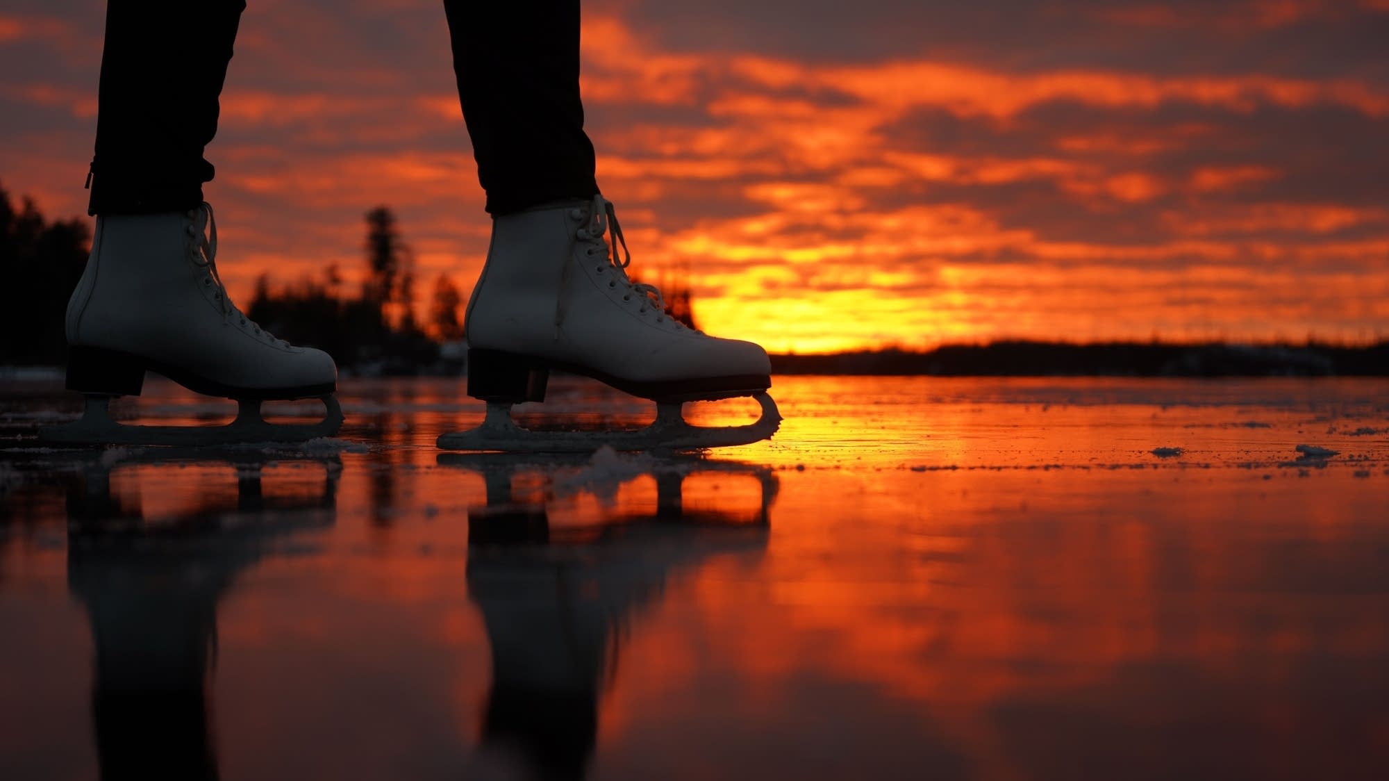 Excellent year for 'wild ice' skating on northern Minnesota lakes MPR
