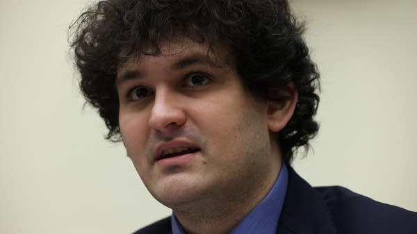  Sam Bankman-Fried returns to court to challenge fraud verdict