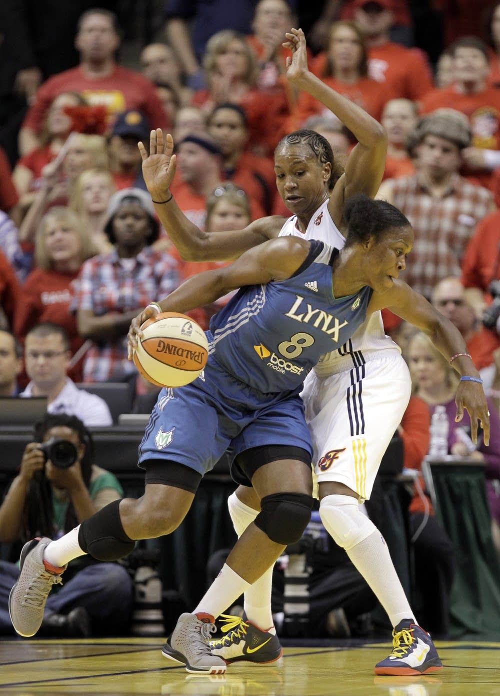 Taj McWilliams-Franklin, Tamika Catchings