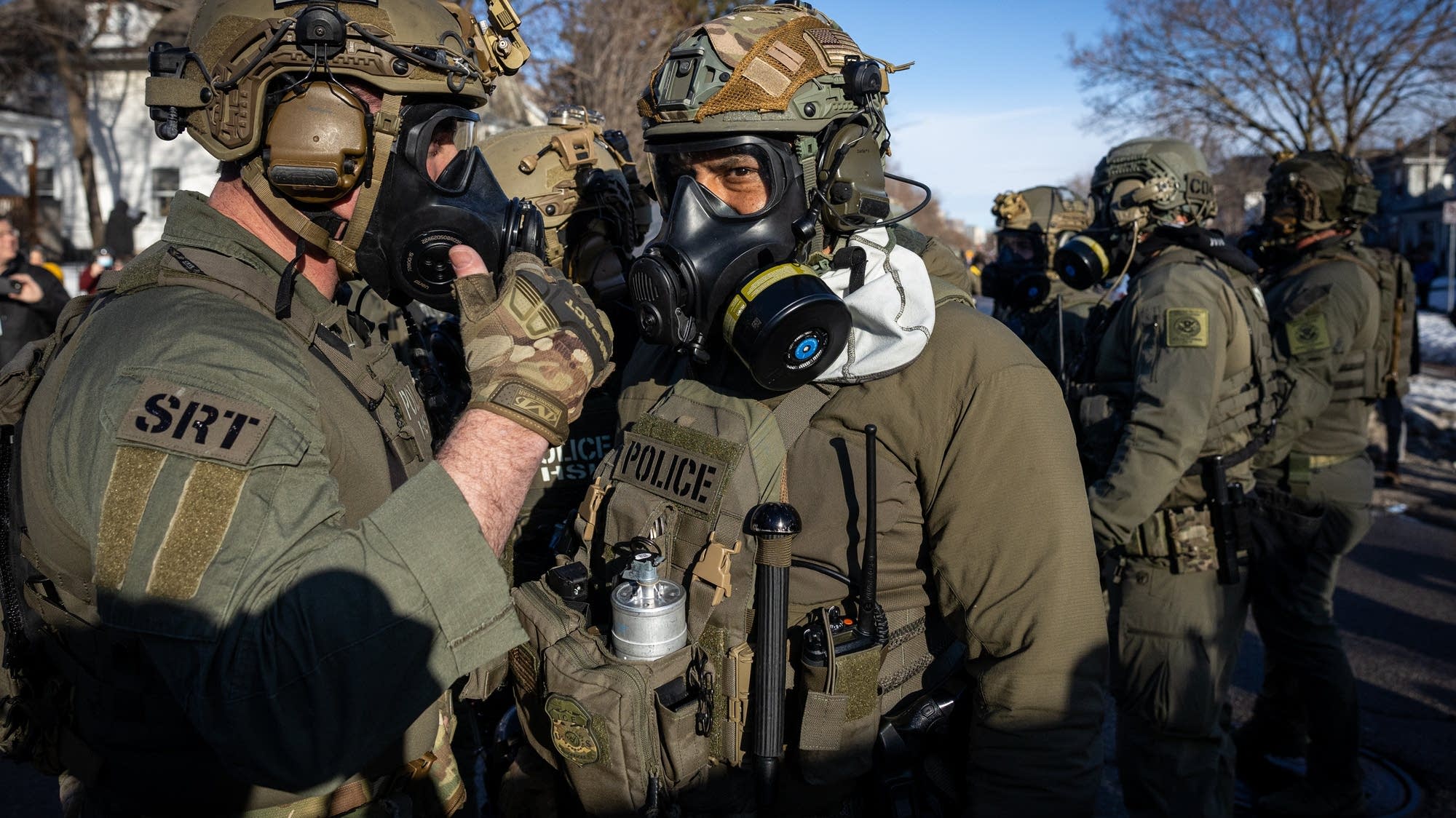 Woodbury real estate agent detained and shackled after recording ICE agents