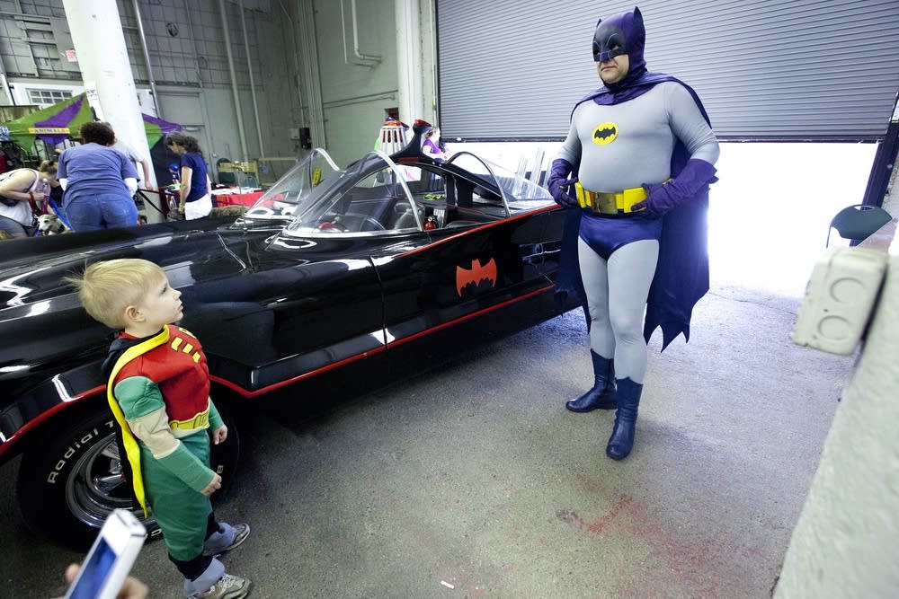 Robin meets Batman