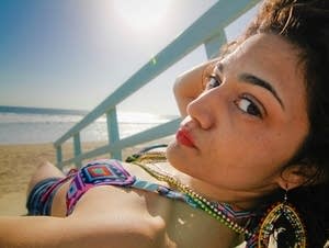 The return of Maria Isa: SotaRican star brings “Valley of the Dolls” to ...