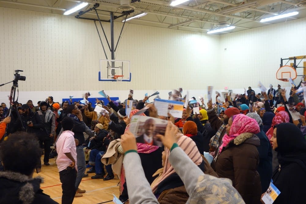 Chaotic Minneapolis DFL caucus