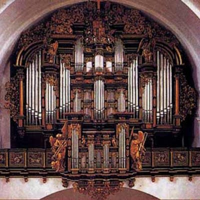 ddc22e-germany-fulda-cathedral
