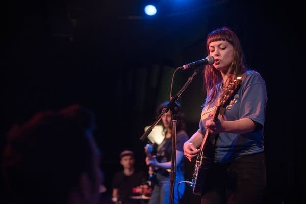Angel Olsen_DSC7894