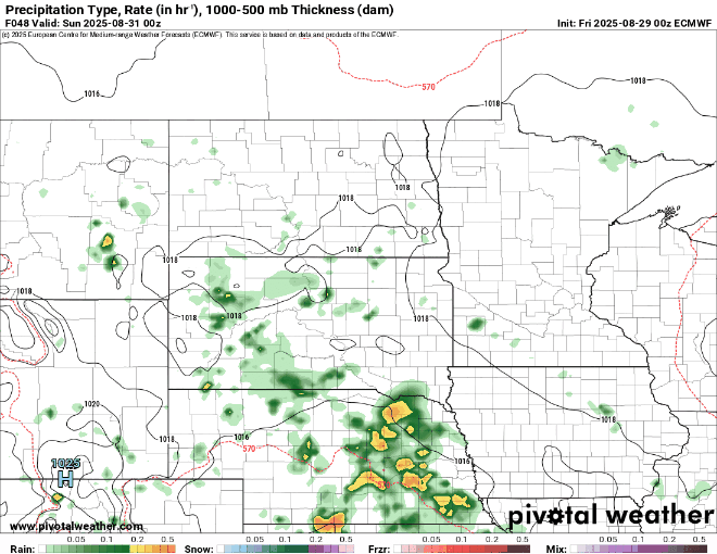A warm holiday weekend with shower chances for parts of Minnesota 