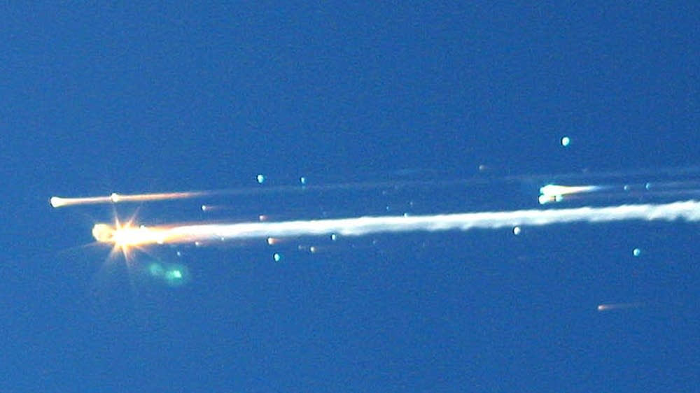 Shuttle at Night #1303 コロンビア first-space-shuttle-mission-