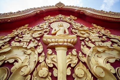 A view of the red and gold designs on the Great Gate.