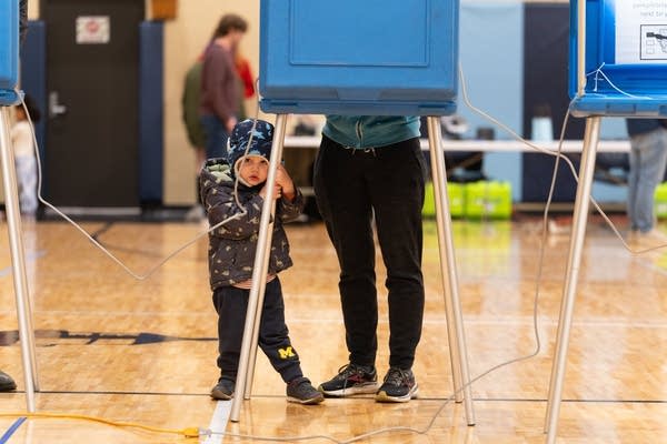 Minnesotans backed more than half of school finance requests