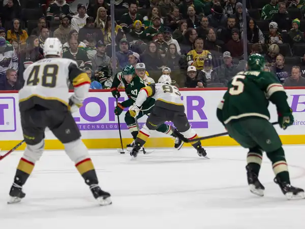 Minnesota Wild beat Vegas Golden Knights 3-2 on Kaprizov's late OT