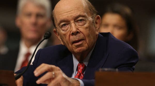 11/06/2017: A member of Trump’s cabinet has ties to Russia, according to the Paradise Papers