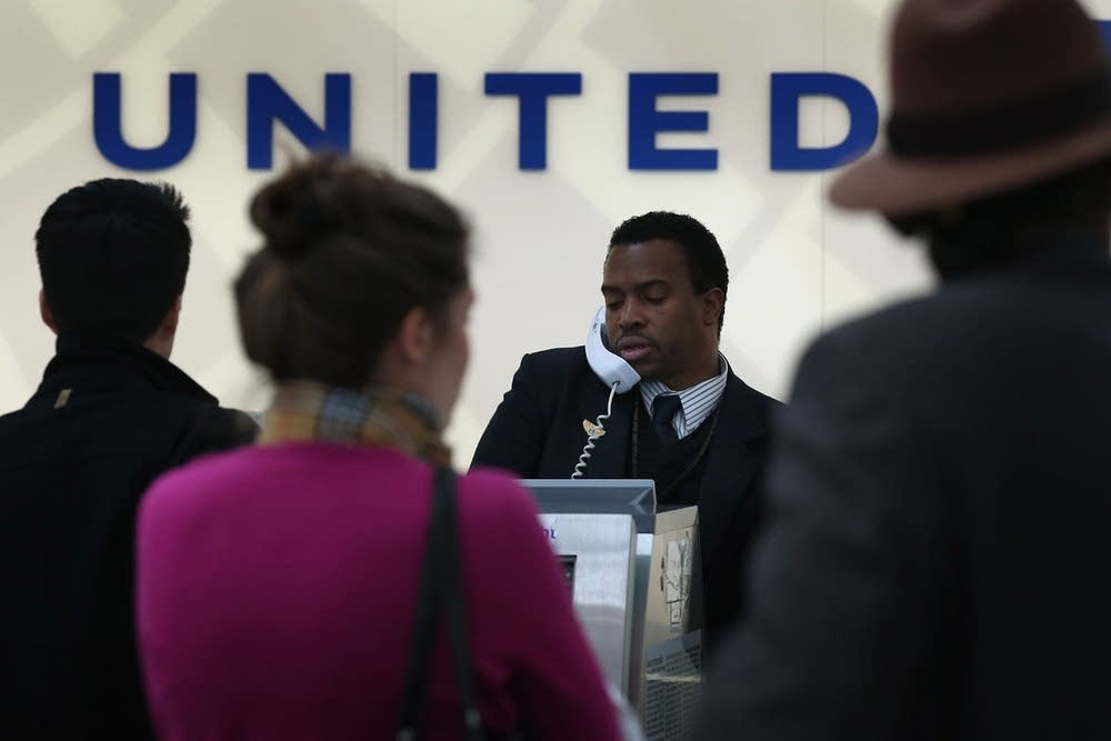 United Airlines computer glitch